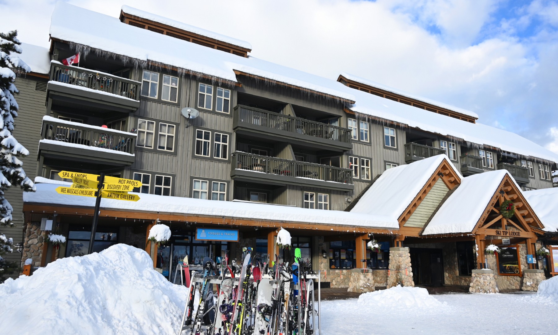 Ski Tip Lodge 3